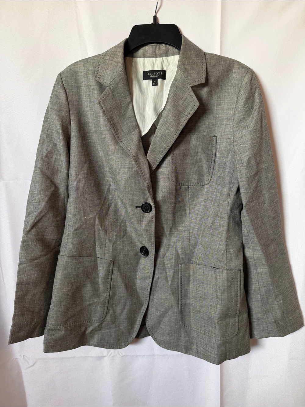 Talbots Women's Gray Two-Button Notch Collar Blazer (needs ironing)